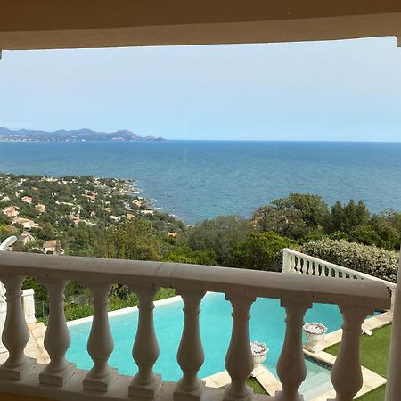 Villa Goonie لي إيسامبر المظهر الخارجي الصورة