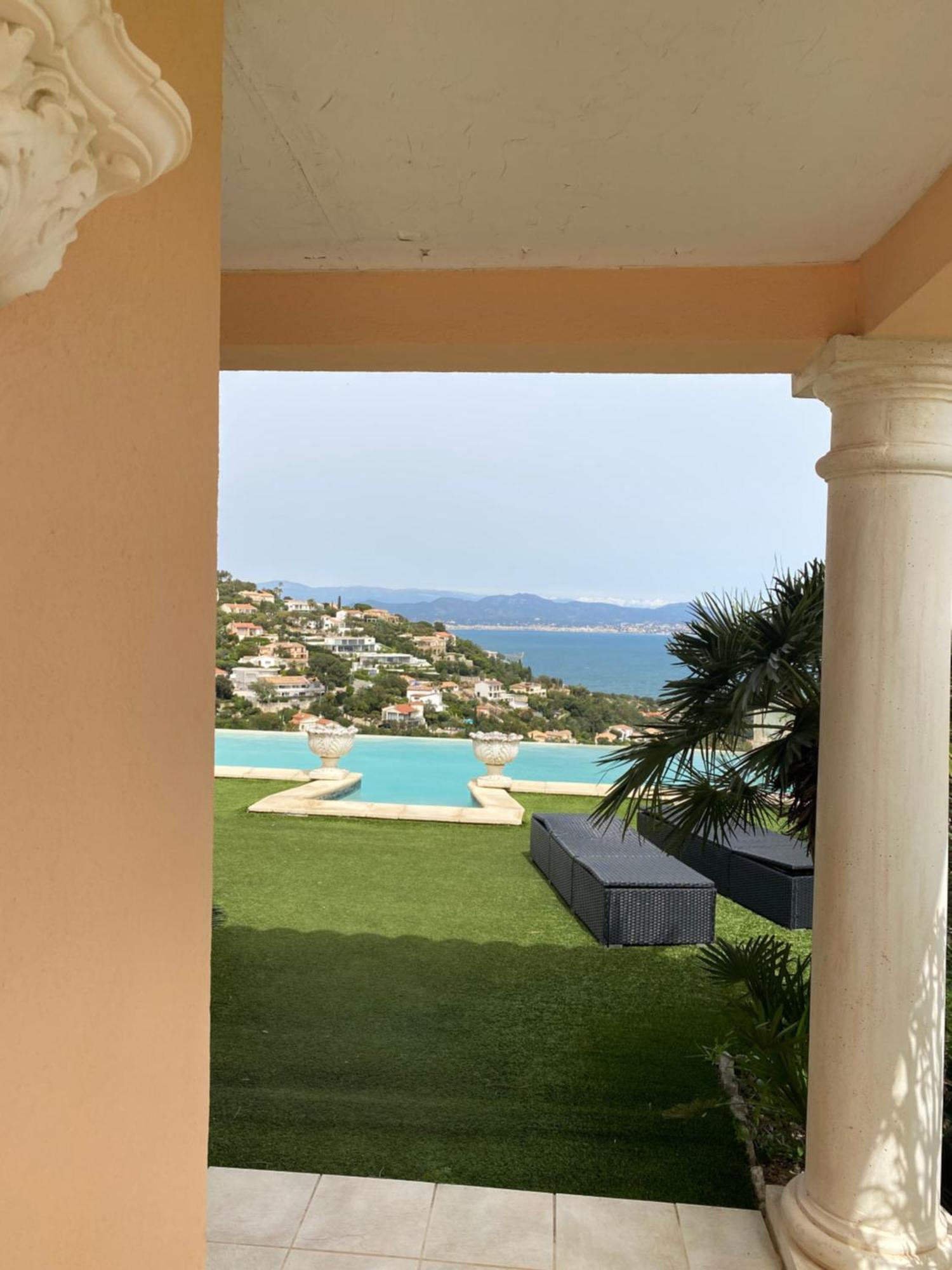 Villa Goonie لي إيسامبر المظهر الخارجي الصورة